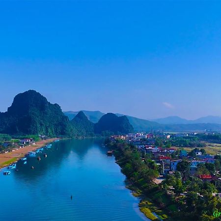 Green Riverside Cosy Home Phong Nha Esterno foto