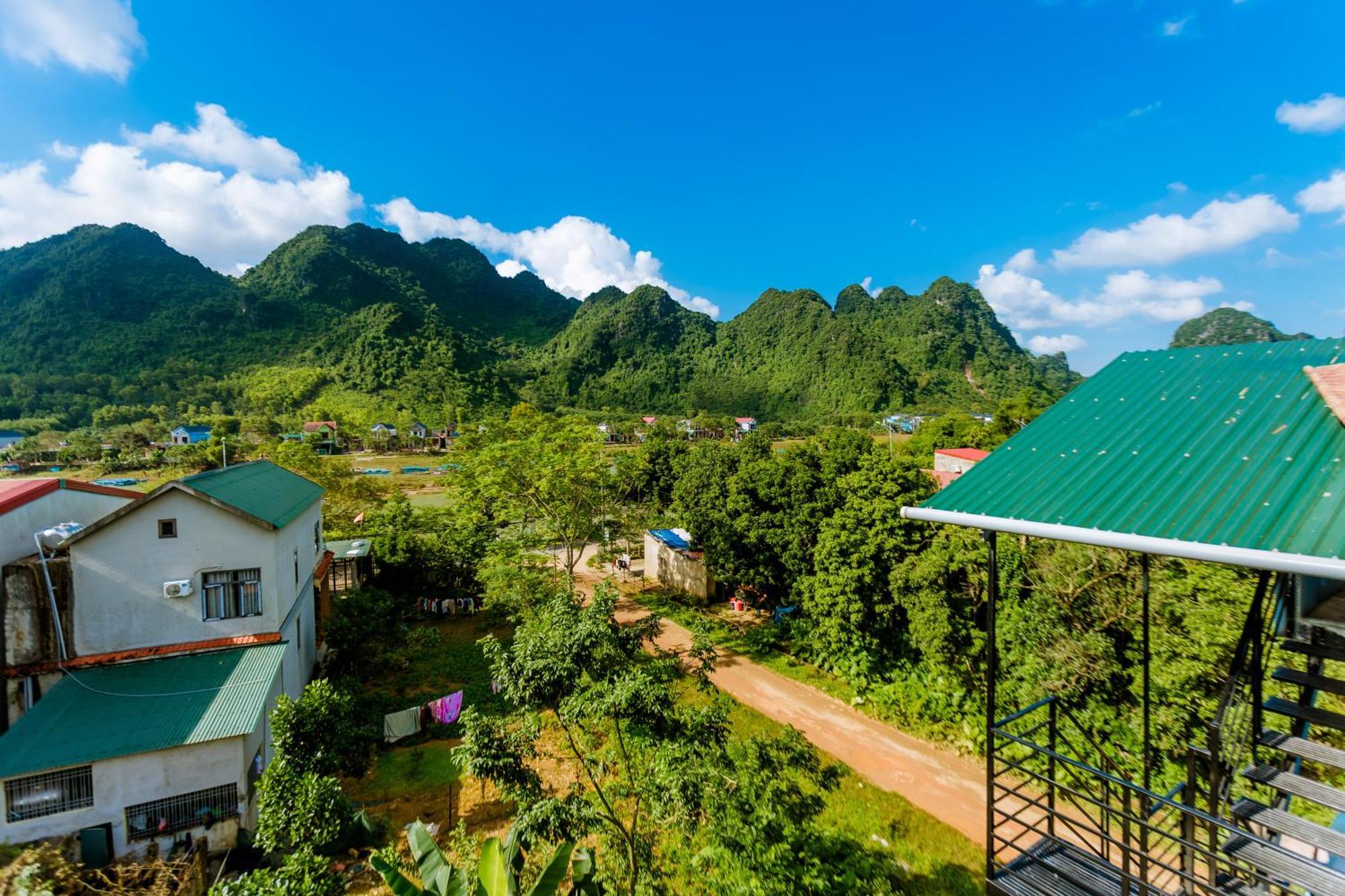 Green Riverside Cosy Home Phong Nha Esterno foto