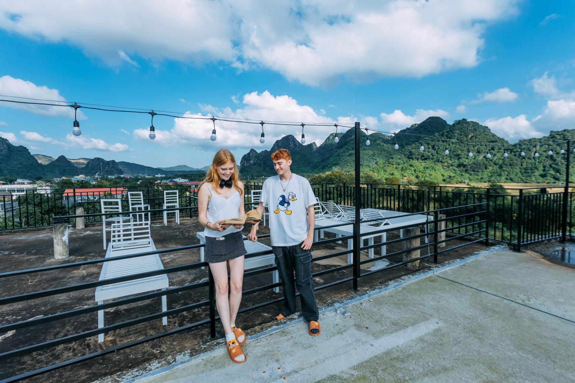 Green Riverside Cosy Home Phong Nha Esterno foto